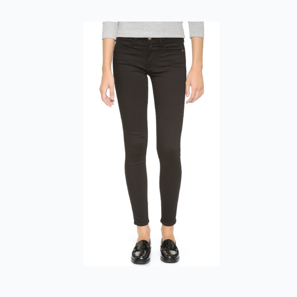 Frame “Le High Skinny” Jeans